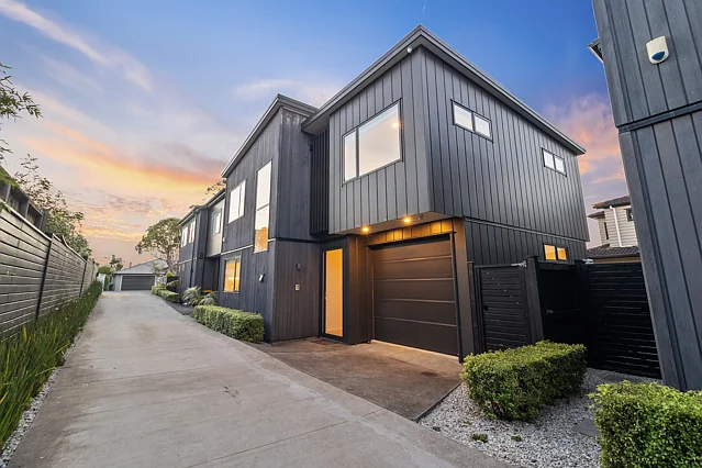 7B Walford Road, Point Chevalier, Auckland City