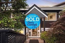 7 Hume Drive, Hillcrest