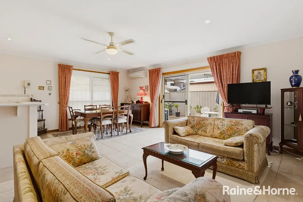 Kurralta Park 3બેડરૂમ Prime Kurralta Park Location with Garage & Additional Off-Street Parking!