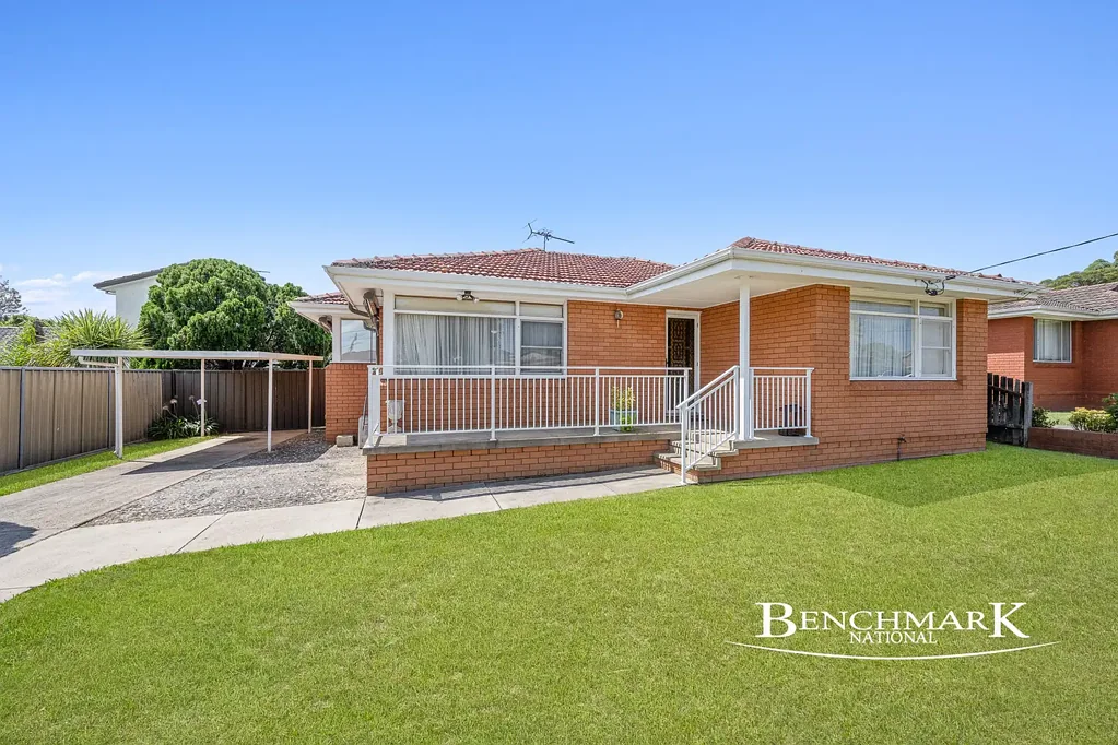 4 Tarplee Avenue, Hammondville, NSW 2170