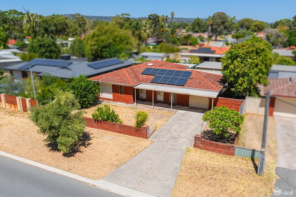 51 O'Sullivan Drive, Camillo, WA 6111