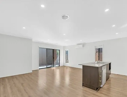 17 Maroon Way, Diggers Rest, North West Melbourne, 4 ਕਮਰੇ, 2 ਬਾਥਰੂਮ, House