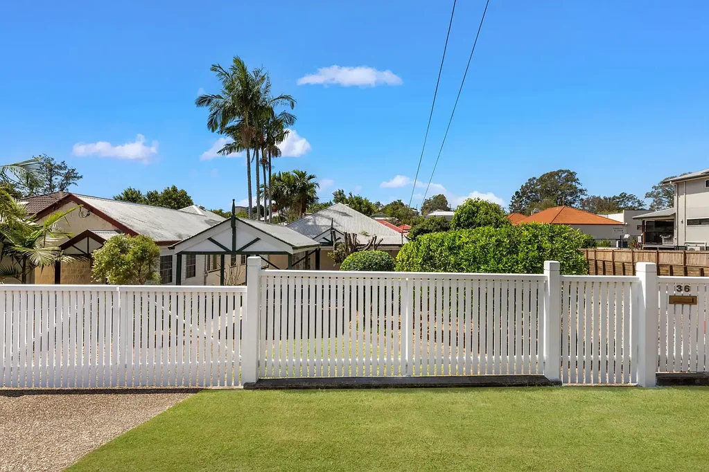 36 Kenneth Street, Coorparoo, QLD 4151