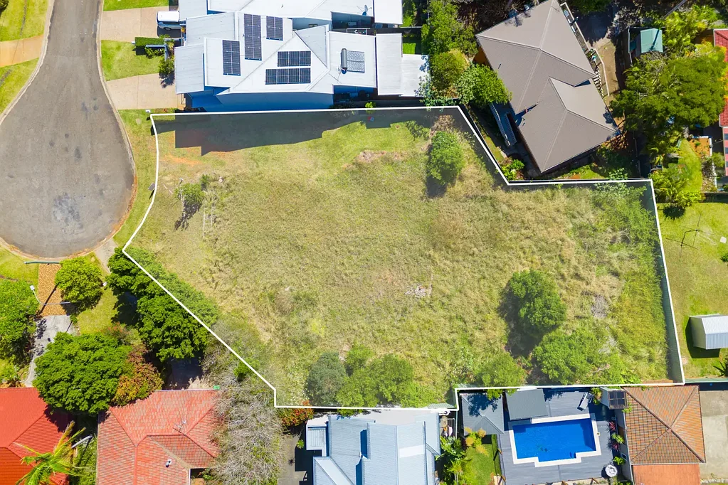 Port Macquarie A UNIQUE, DA APPROVED cul-de-sac SITE IN WANIORA WITH ELEVATION & OUTLOOK