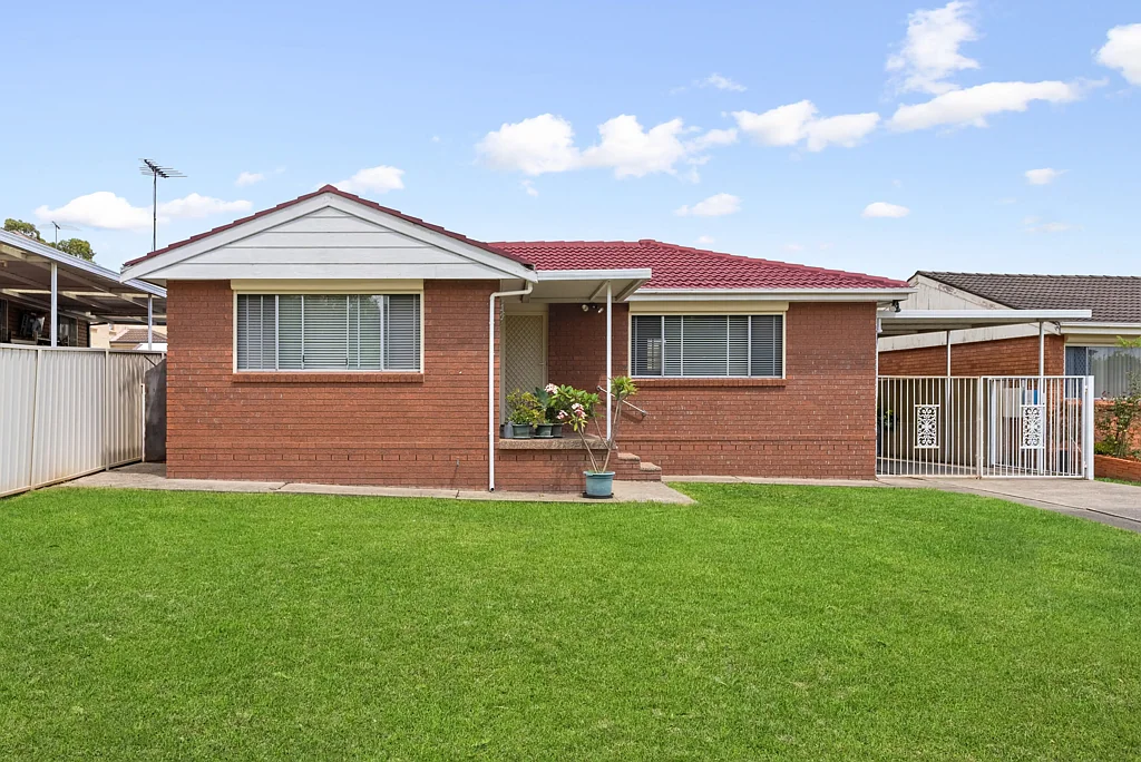 26 Shawnee Street, Greenfield Park, NSW 2176