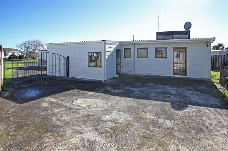 33 Edgewater Parade, Waiuku, Auckland - Franklin, 0部屋, 1バスルーム