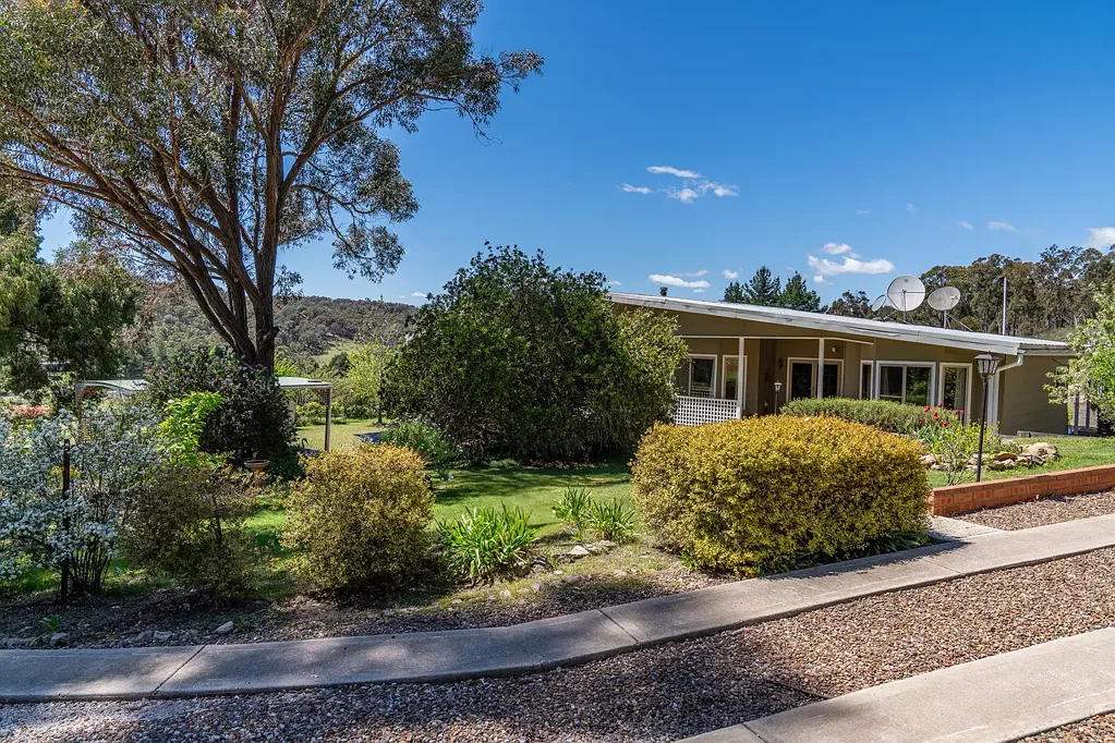 Mudgee PEACEFUL RURAL LIVING WITH SWEEPING VIEWS