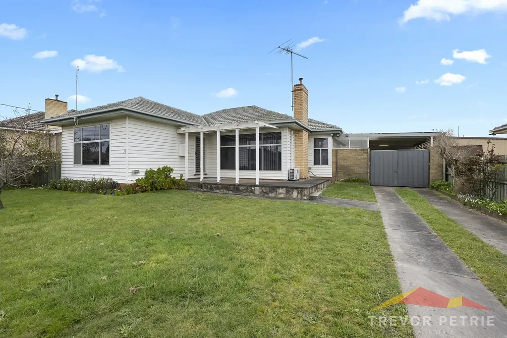 Wendouree 3Phòng ngủ A Much-Loved Home Ready for Its Next Chapter
