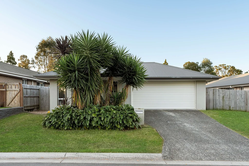 13 Jasmine Court, Flagstone, QLD 4280