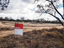 LOT 2/32 Acacia Street, Moora