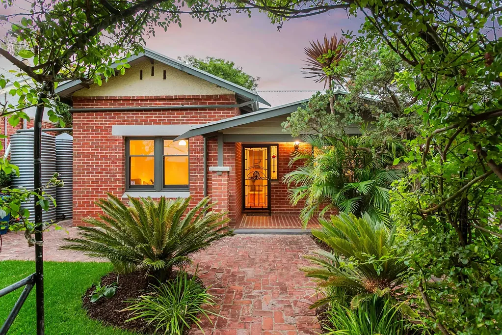 26 Lorraine Avenue, Clarence Park, SA 5034