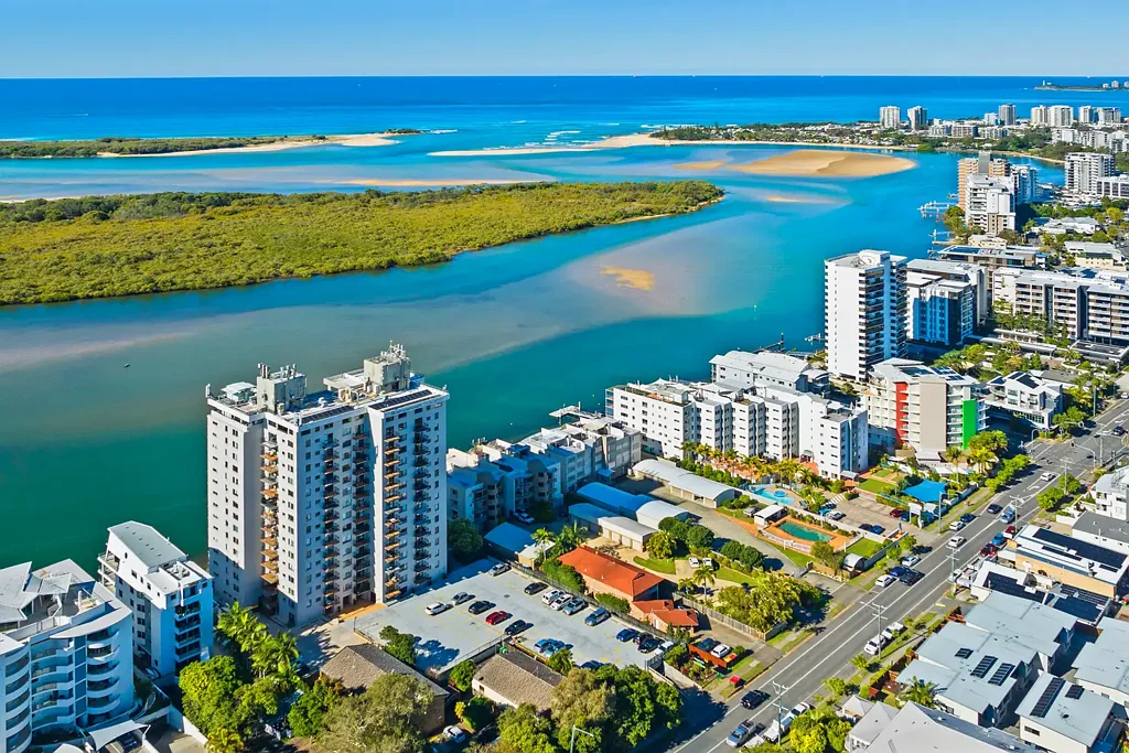 Maroochydore 2 Bedroom Elevated Riverfront Opportunity – Lifestyle, Location & Long-Term Potential