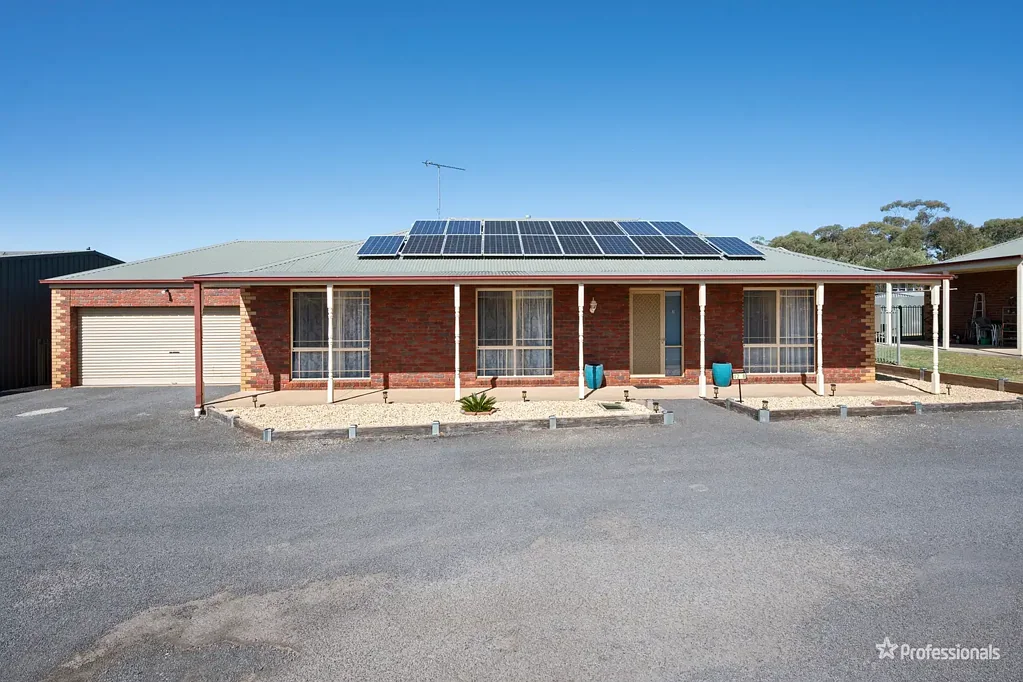 2/8 Virtue Street, Maryborough, VIC 3465