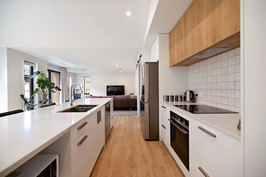 Jacks Point 4બેડરૂમ Tenanted or Vacant Possession Available!