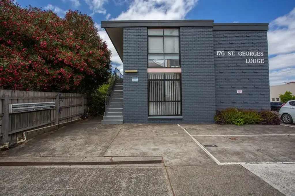 2/176 St Georges Road, Northcote, VIC 3070