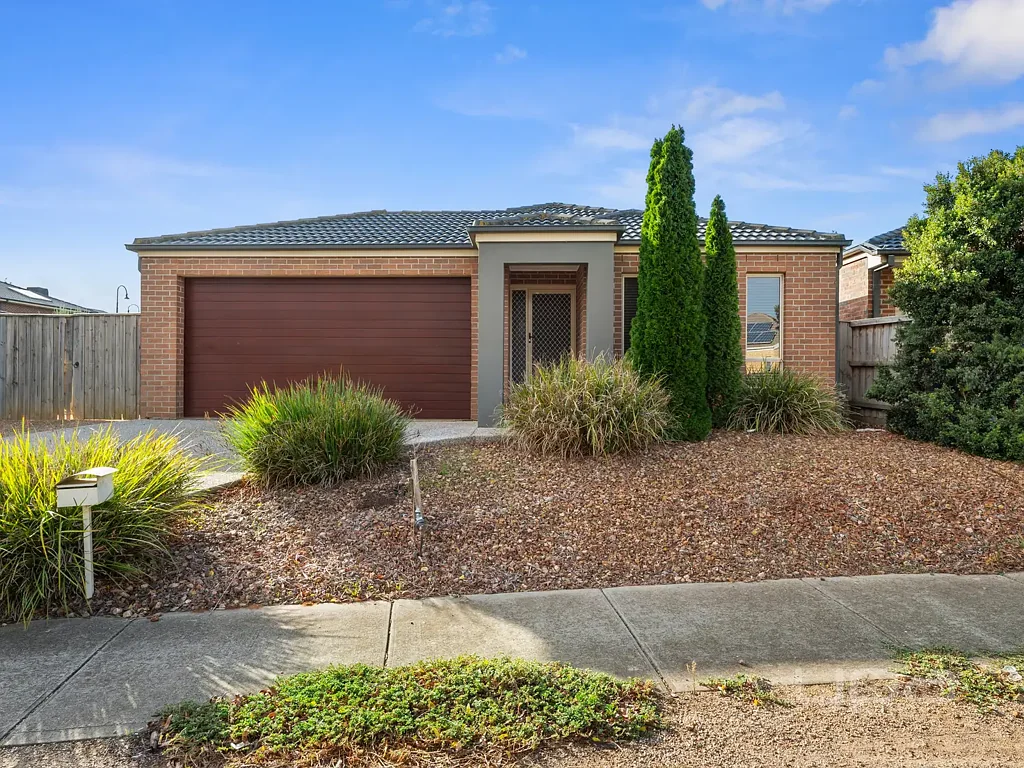 3 BEDROOM FAMILY HOME BROOKFIELD