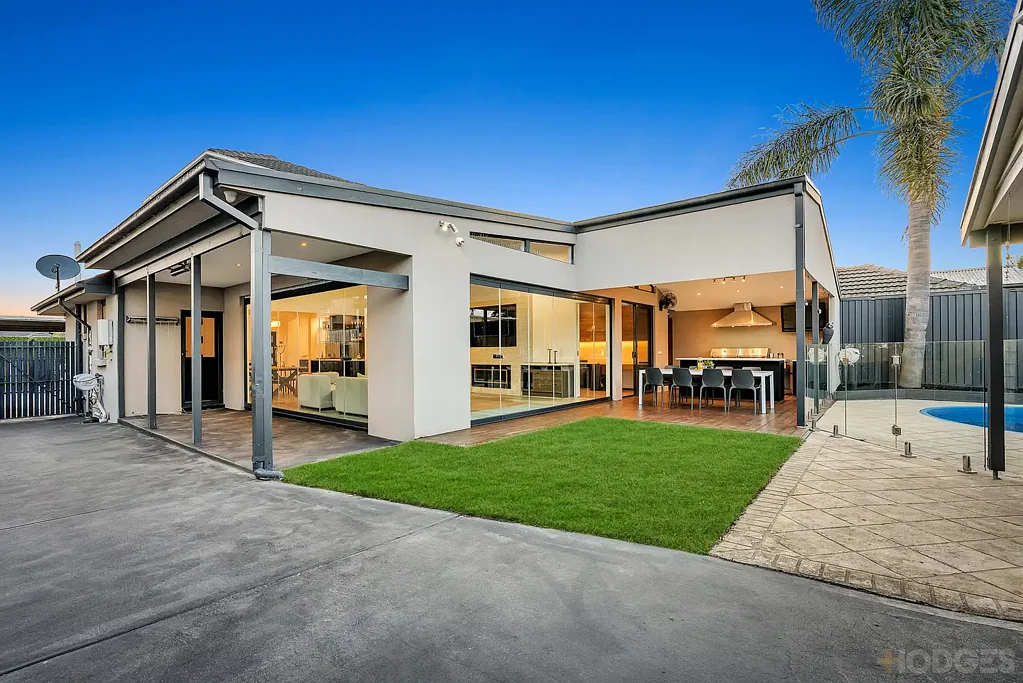 11 Dallas Street, Mentone, VIC 3194