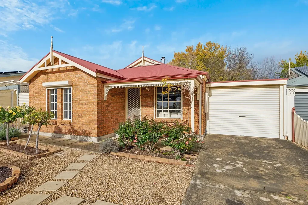 4 Bartholomew Avenue, Lobethal, SA 5241