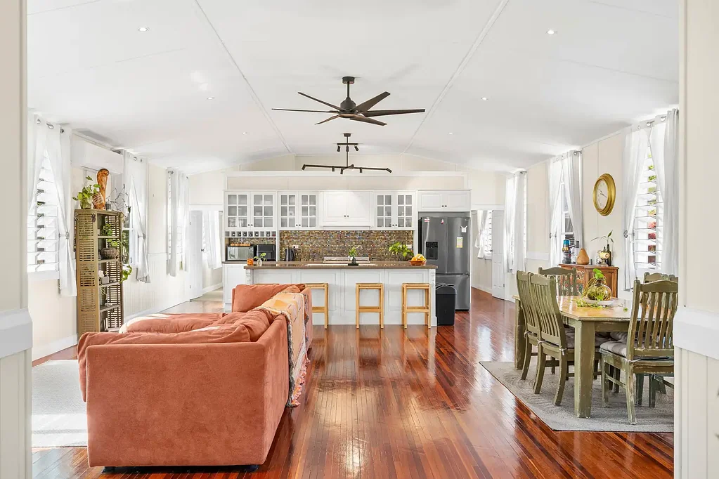 West Mackay 4Kwarto A Historic Church Reimagined as a Family Haven