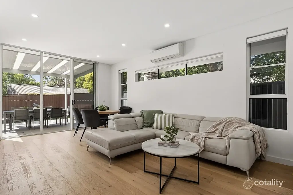 Modern Apartment with Expansive sun filled Outdoor Entertaining