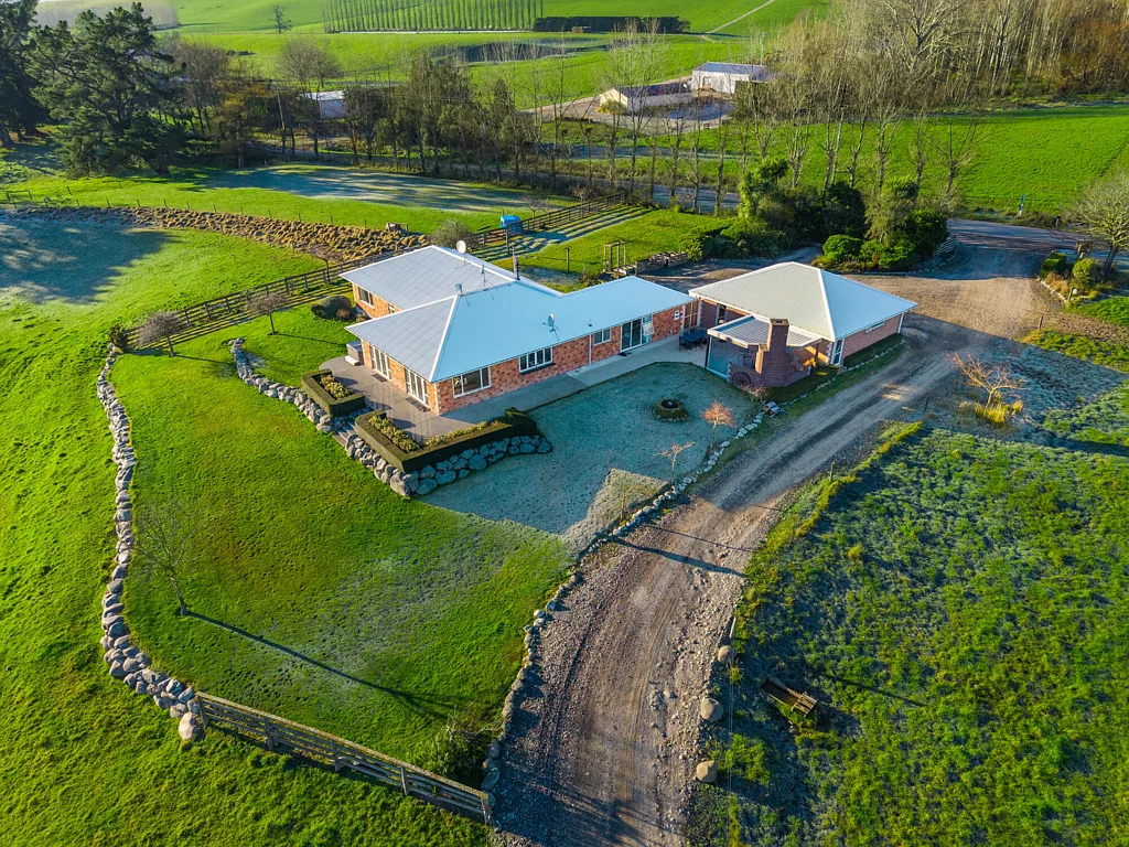 Maungati 744 Motukaika Road, Maungati
