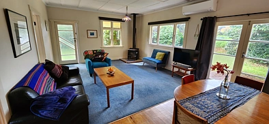 Okato, 3 bedrooms