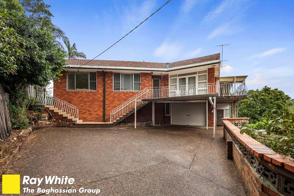 Bexley North 4Moenga A Rare Opportunity with Sweeping Views and Endless Potential
