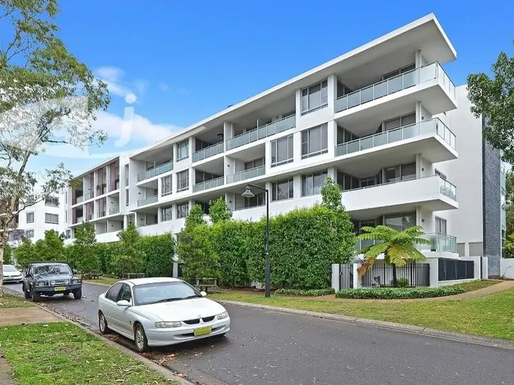 Quiet and Spacious 2 Bedroom Apartment