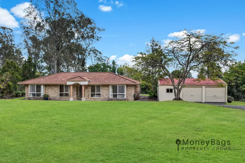 Glenlogan 4 Slaapkamer Acreage Lifestyle with Endless Potential – 6,000m² Block