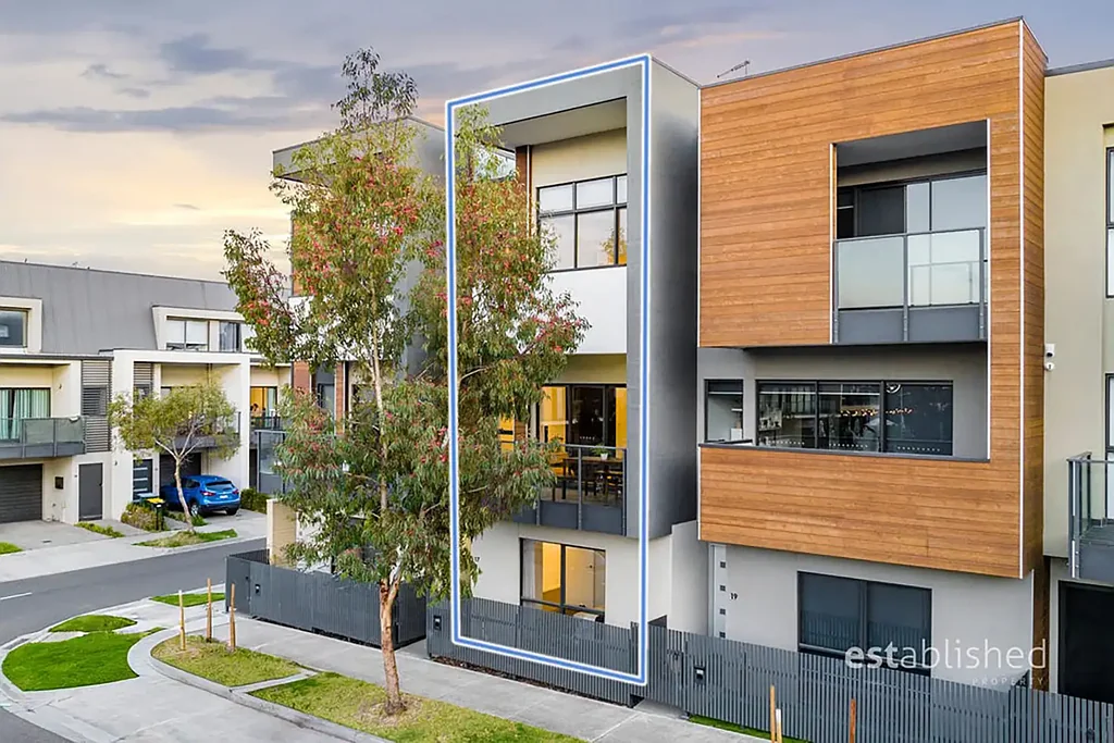 17 Tribeca Drive, Point Cook, VIC 3030