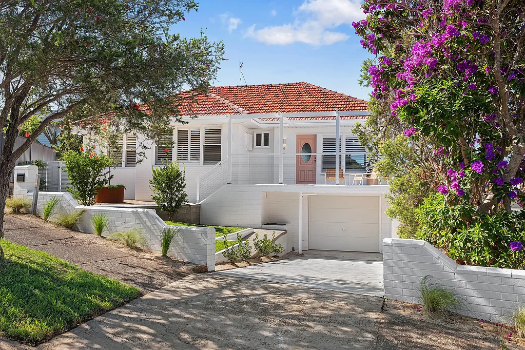 4 Springfield Avenue, Kotara, NSW 2289