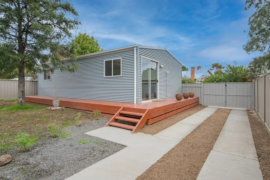 Charming & Convenient - Bills included!