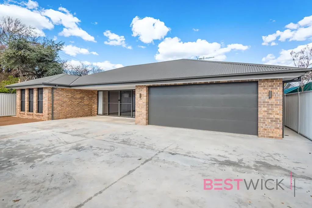 Brand New 3 Bedroom Home, Stylish Living & conveniently located