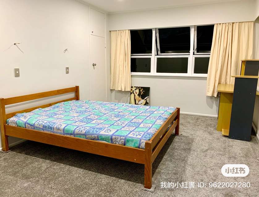 Dale Crescent, Pakuranga, Auckland 2010, New Zealand, 3房, 1浴, 整租独立别墅