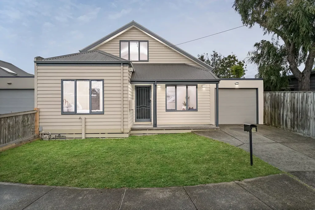 19B McCulloch Avenue, Seaford, VIC 3198