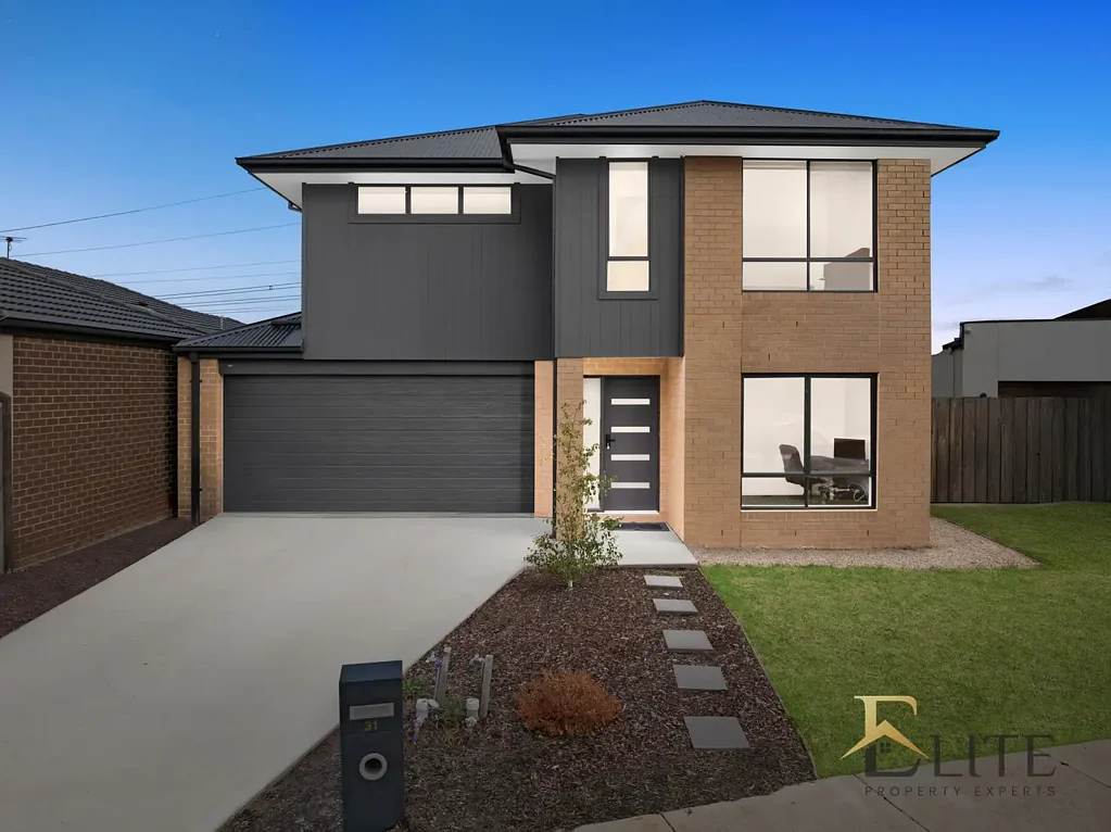 31 Lokeport Parkway, Mickleham, VIC 3064