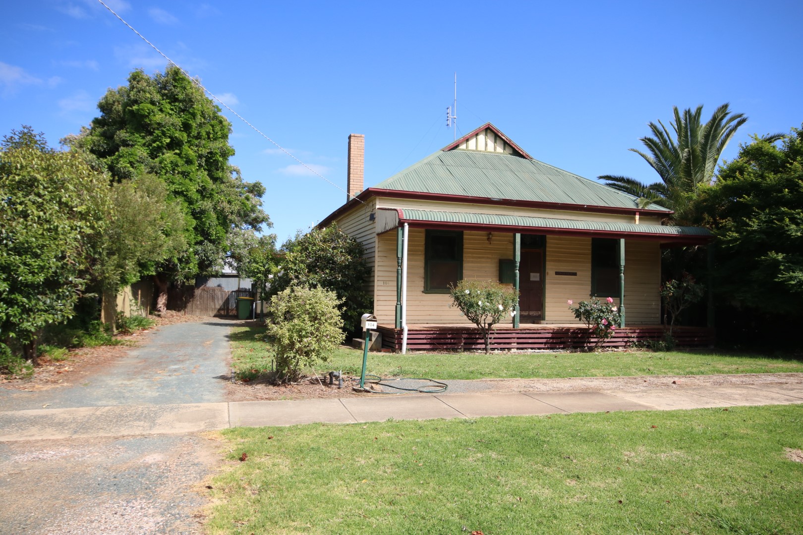 104 MACKAY ST, ROCHESTER VIC 3561, 0 habitaciones, 0 baños, House