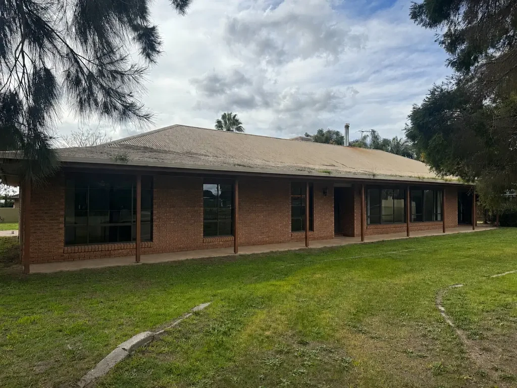 62 Lawrence Street, Corowa, NSW 2646
