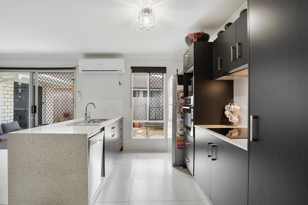 Riverview 4房 现代双居生活 DUAL LIVING OPTION IN QUIET CUL-DE-SAC