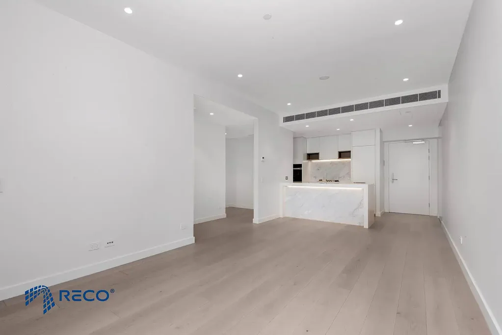 Designer 1 Bedroom + Study in the Heart of Barangaroo