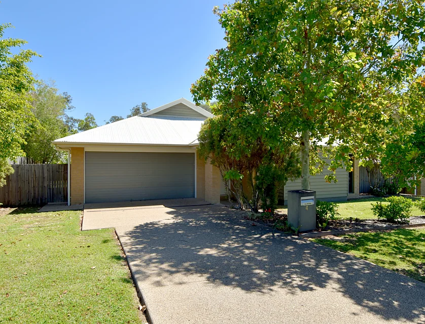 4 Kingfisher Street, New Auckland, QLD 4680, 4 ਕਮਰੇ, 2 ਬਾਥਰੂਮ, House