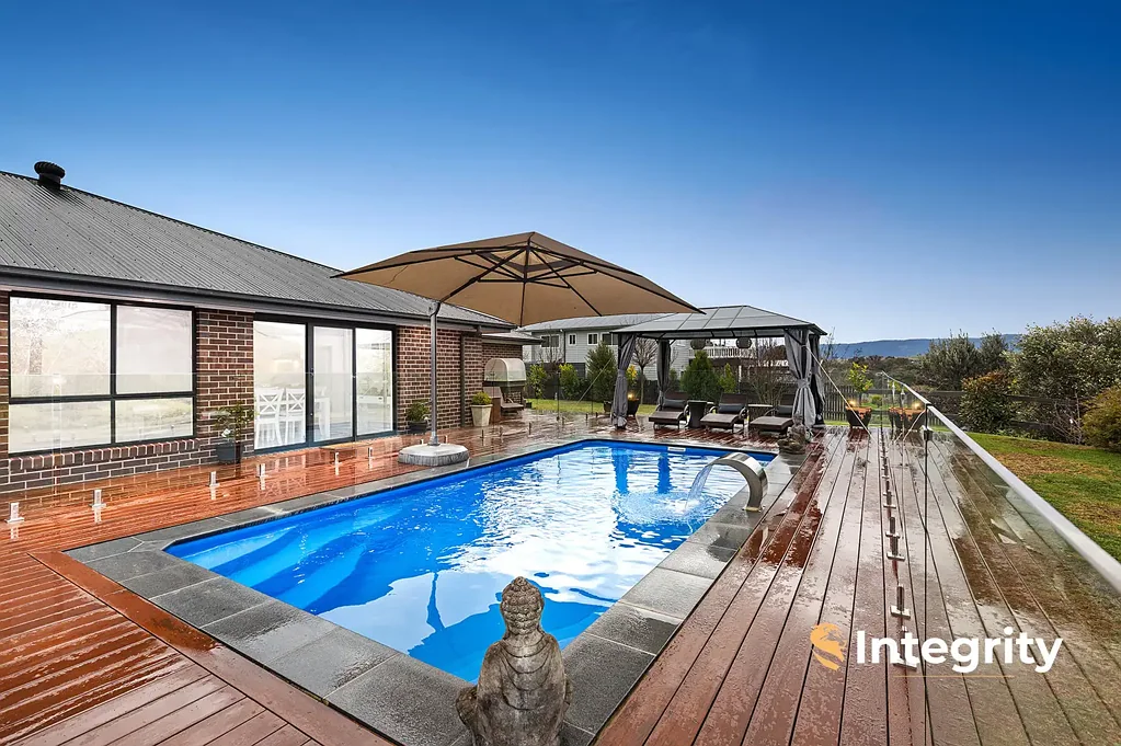 Yea 5 Bedroom NEW HOME ON 1.36 ACRES + SHED, POOL, VIEWS