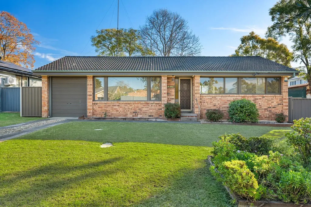 32 Hillview Avenue, South Penrith, NSW 2750