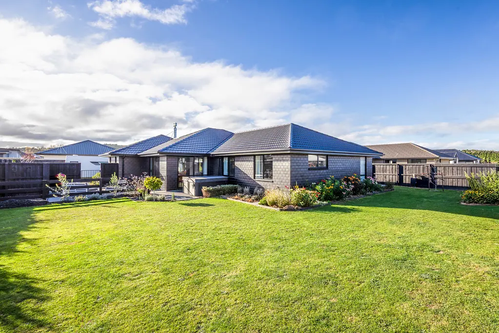 Amberley 4 Slaapkamer 4 Bedrooms. Home Office. Smart Buying.