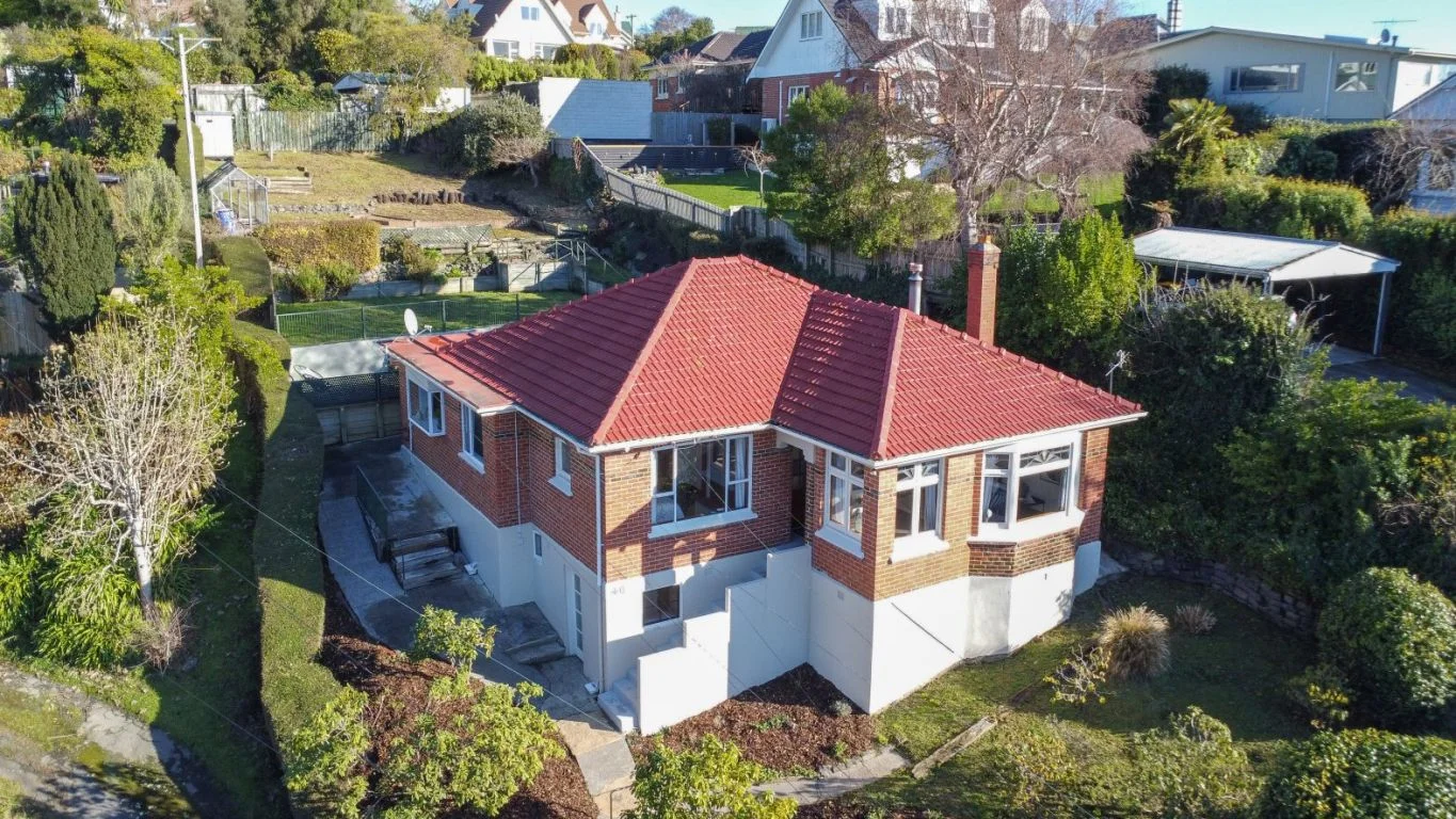 Andersons Bay 3房  Solid Brick Living in a Sought After Location