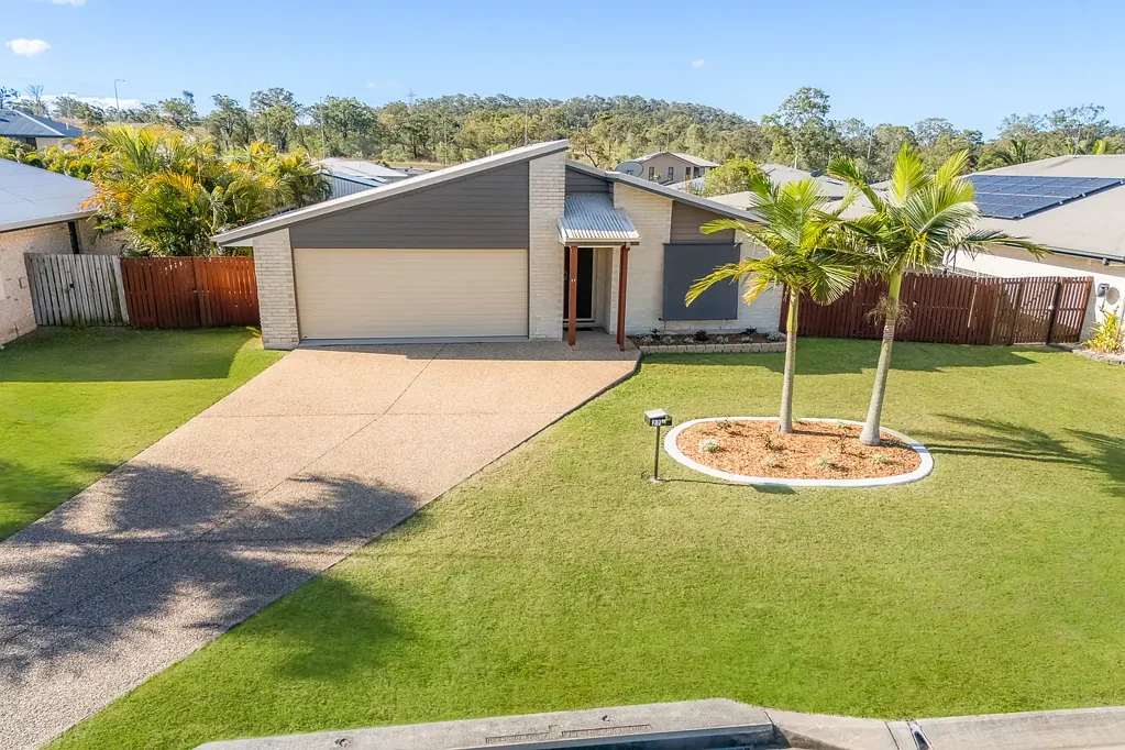 Calliope 4房  Family-Friendly Living in Calliope Chase