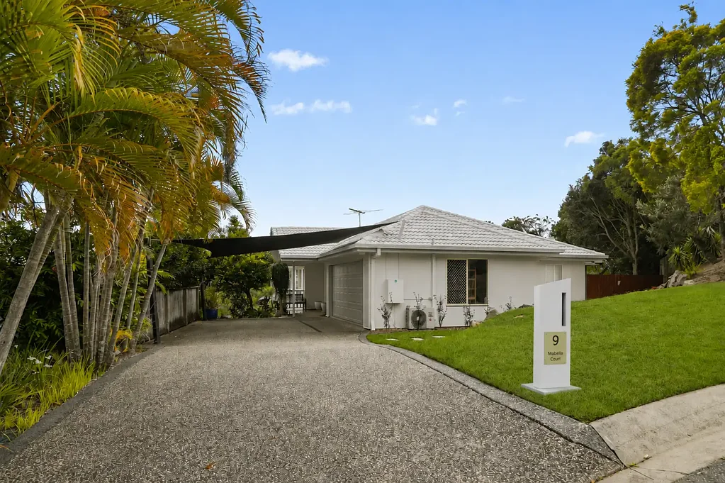 Stunningly Renovated Family Entertainer in Elevated Eatons Hill Position