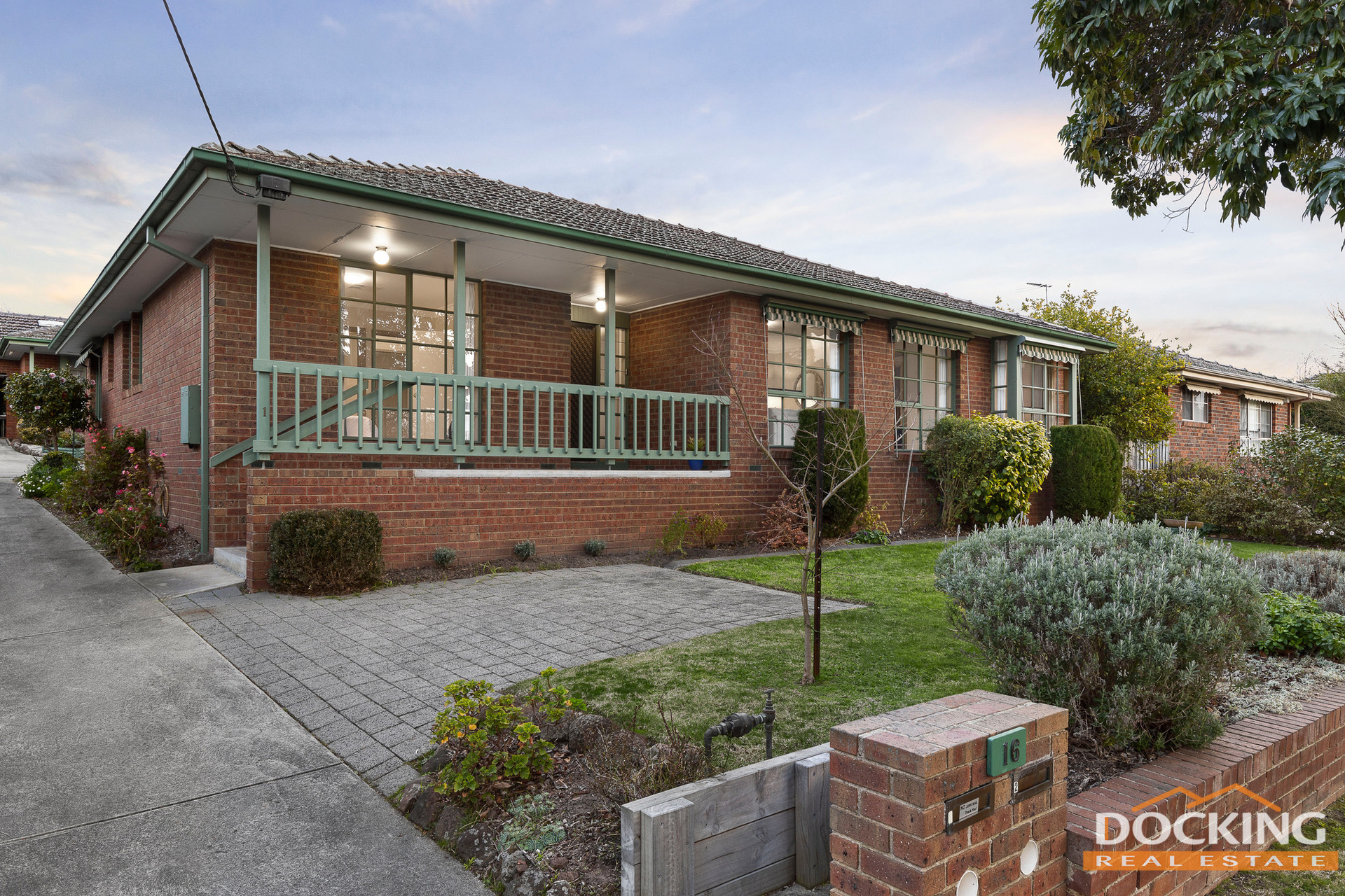 UNIT 1 16 WALKER AV, MITCHAM VIC 3132, 0 chambres, 0 salles de bain, Unit