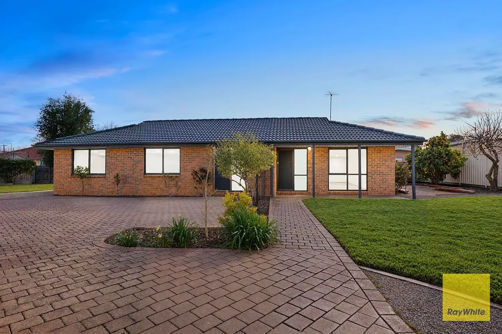Delahey 3 Bedroom Modern Comfort & Spacious Living on a Generous 690m² Block