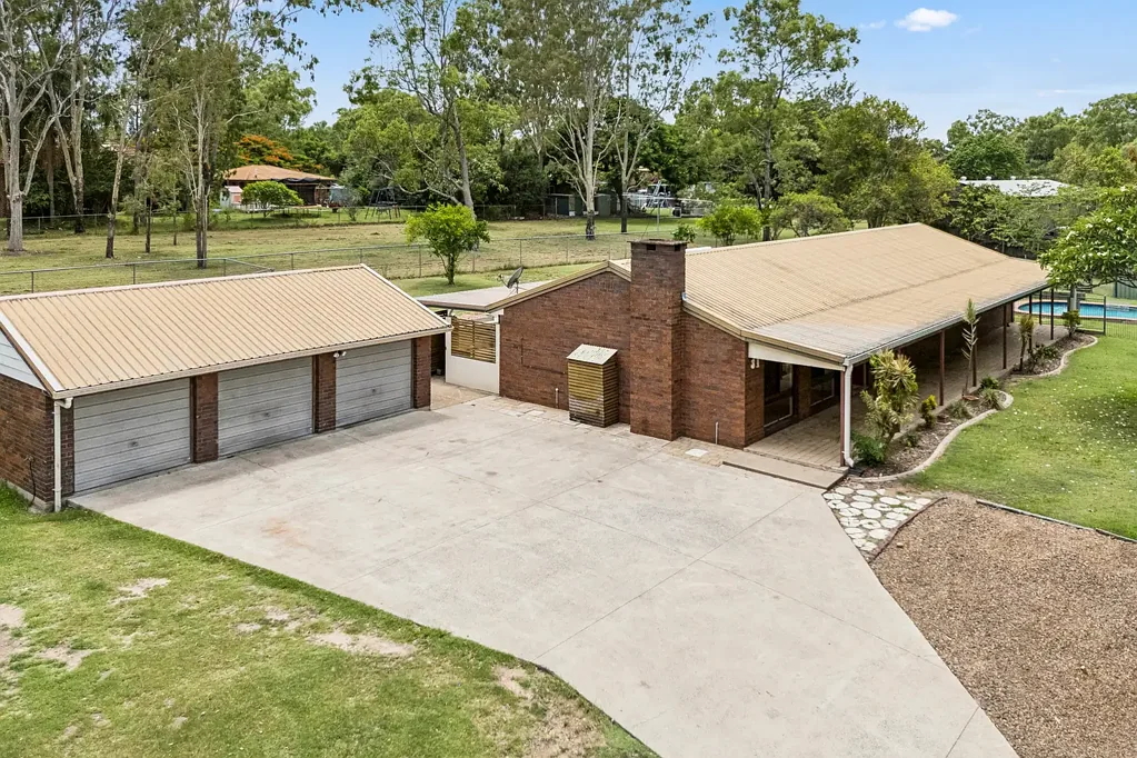 31 Voyager Drive, Karalee, QLD 4306